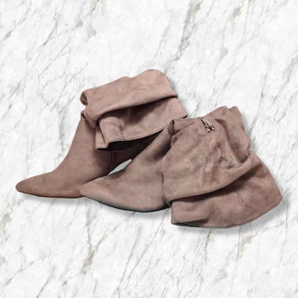 Christian Siriano sz 11 grey slouch ankle boots faux suede pointed toe, VGUC - Picture 5 of 8